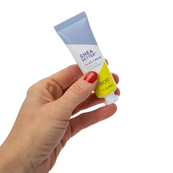 EOS Candy Cane Swirl Lip Balm and Vanilla Cashmere Hand Cream - Picture 2 of 9